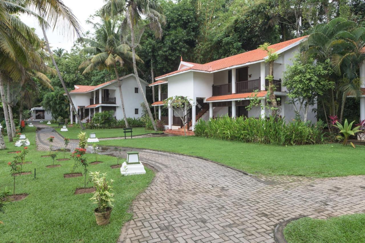 Club Mahindra Ashtamudi Hotel Nindakara Luaran gambar