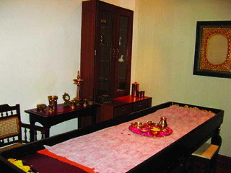 Club Mahindra Ashtamudi Hotel Nindakara Luaran gambar