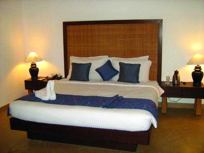 Club Mahindra Ashtamudi Hotel Nindakara Luaran gambar