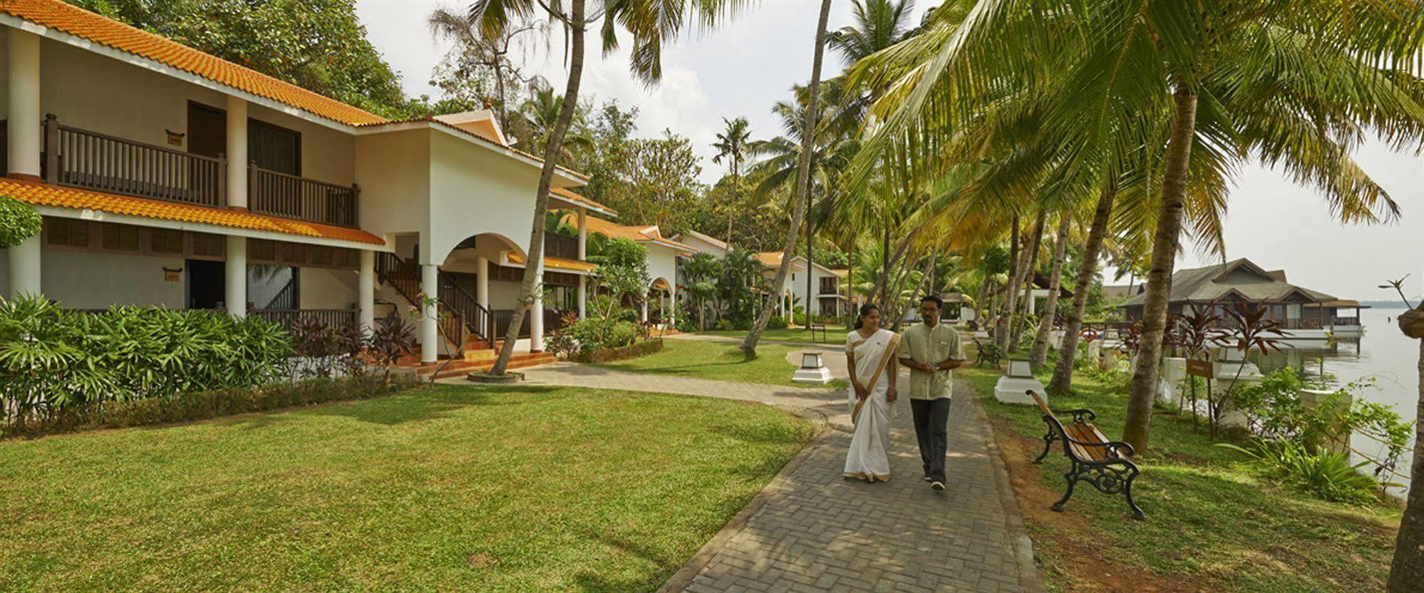 Club Mahindra Ashtamudi Hotel Nindakara Luaran gambar