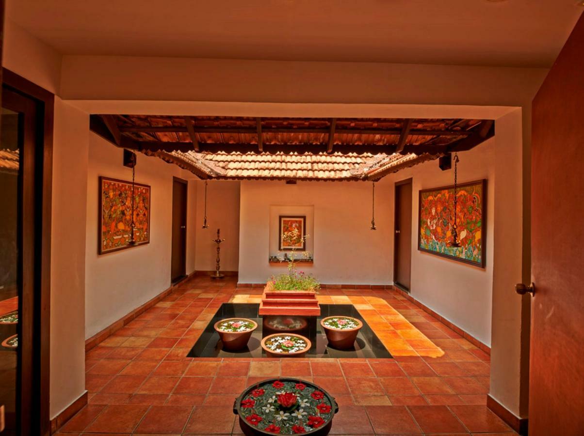 Club Mahindra Ashtamudi Hotel Nindakara Luaran gambar