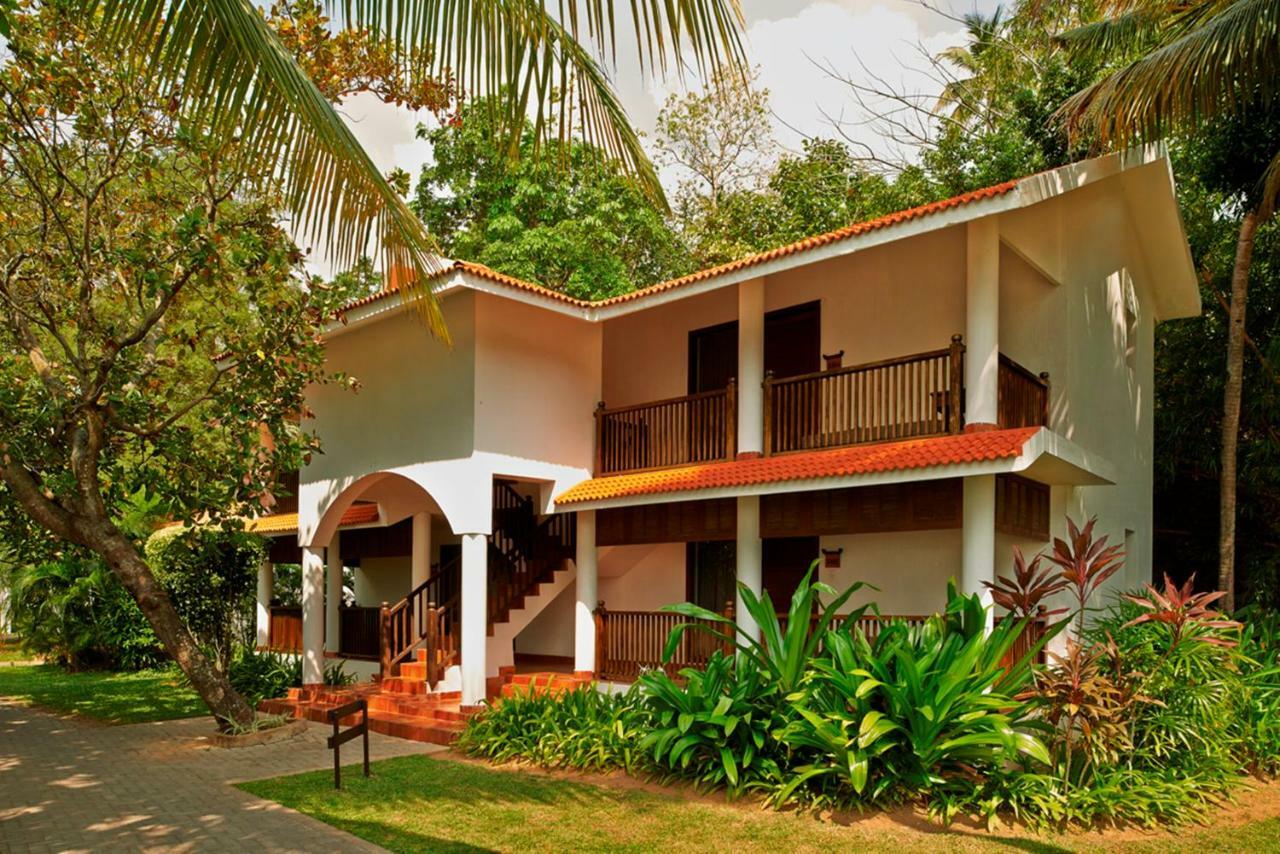 Club Mahindra Ashtamudi Hotel Nindakara Luaran gambar